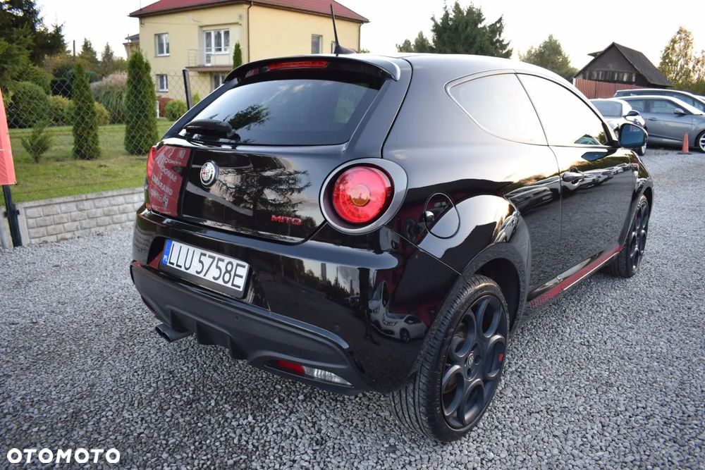 Alfa Romeo Mito 1.4 TB MultiAir Veloce S TCT - 4