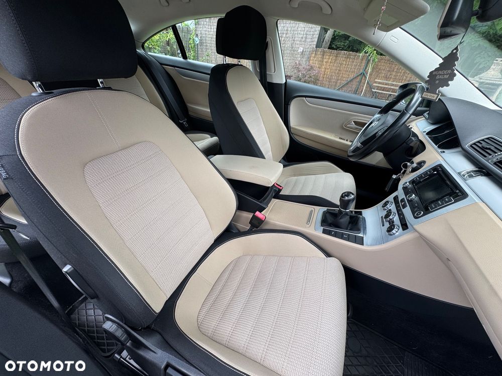 Volkswagen CC 2.0 TDI DPF BMT - 24