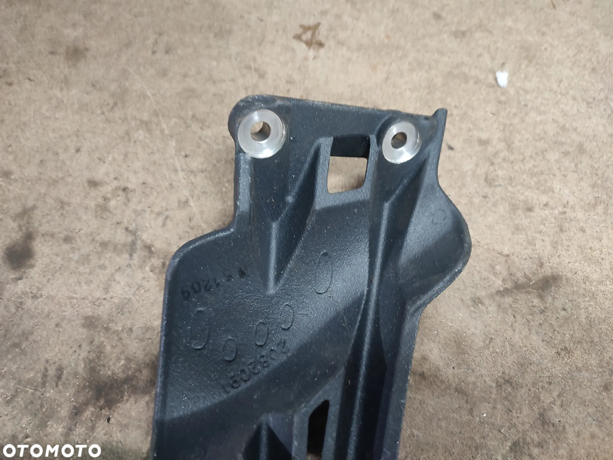 Set pasażera, lewy tył Triumph Street Triple 675 - 5