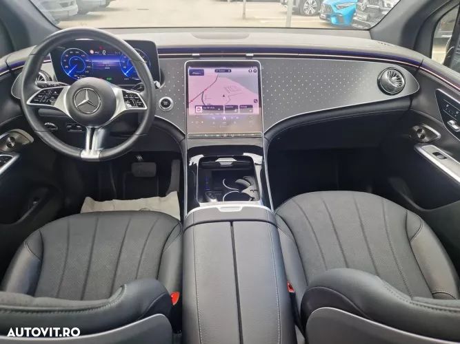 Mercedes-Benz EQE 350 4MATIC - 13