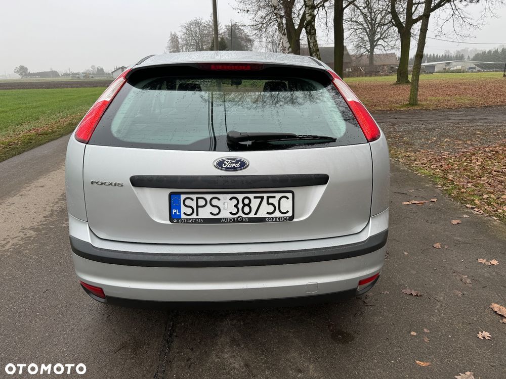 Ford Focus 1.6 16V Trend - 7