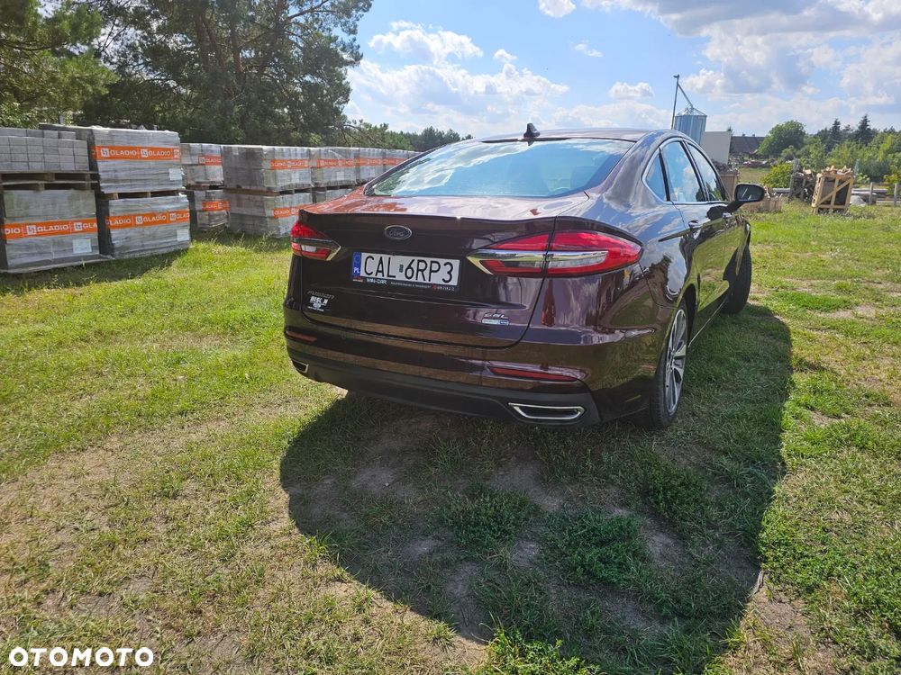 Ford Fusion 2.0 EcoBoost Titanium - 4