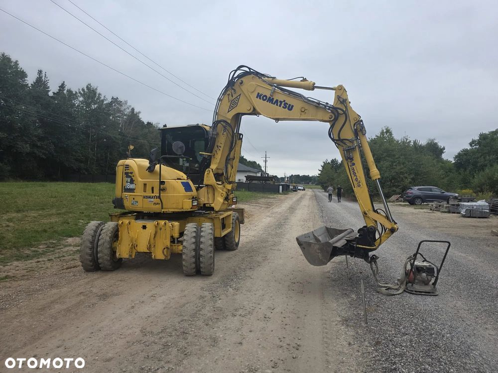 Komatsu 118 MR - 2