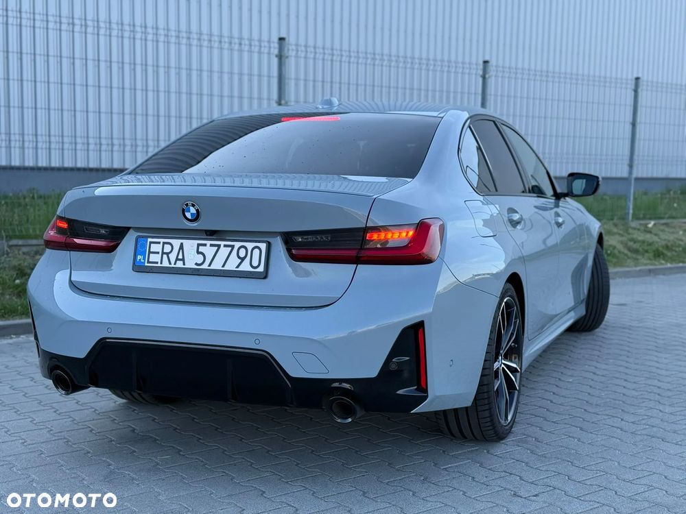 BMW Seria 3 320d xDrive - 17