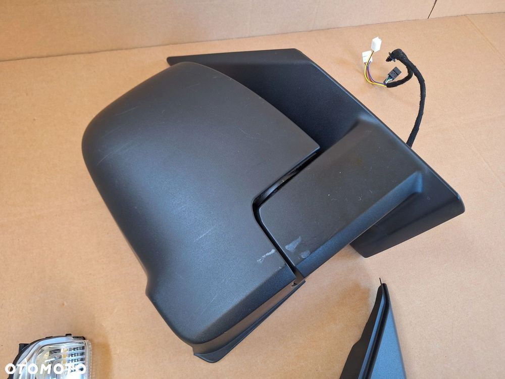 MERCEDES SPRINTER W907 W910 ORYGINAŁ A9108102000 EUROPA 23r 11 PINÓW LUSTERKO ZEWNĘTRZNE PRAWE+TRÓJKĄT ELEKTRYCZNE GRZAN - 2