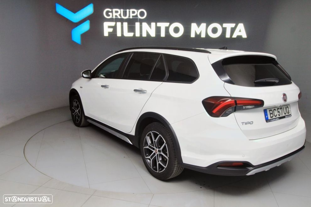 Fiat Tipo Station Wagon Cross 1.0 GSE T3 Cross - 4