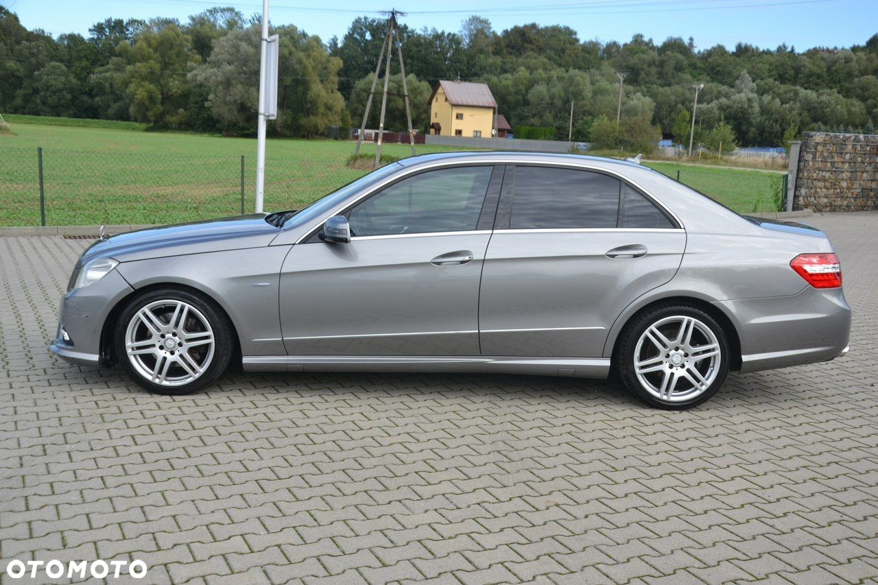 Mercedes-Benz Klasa E - 8