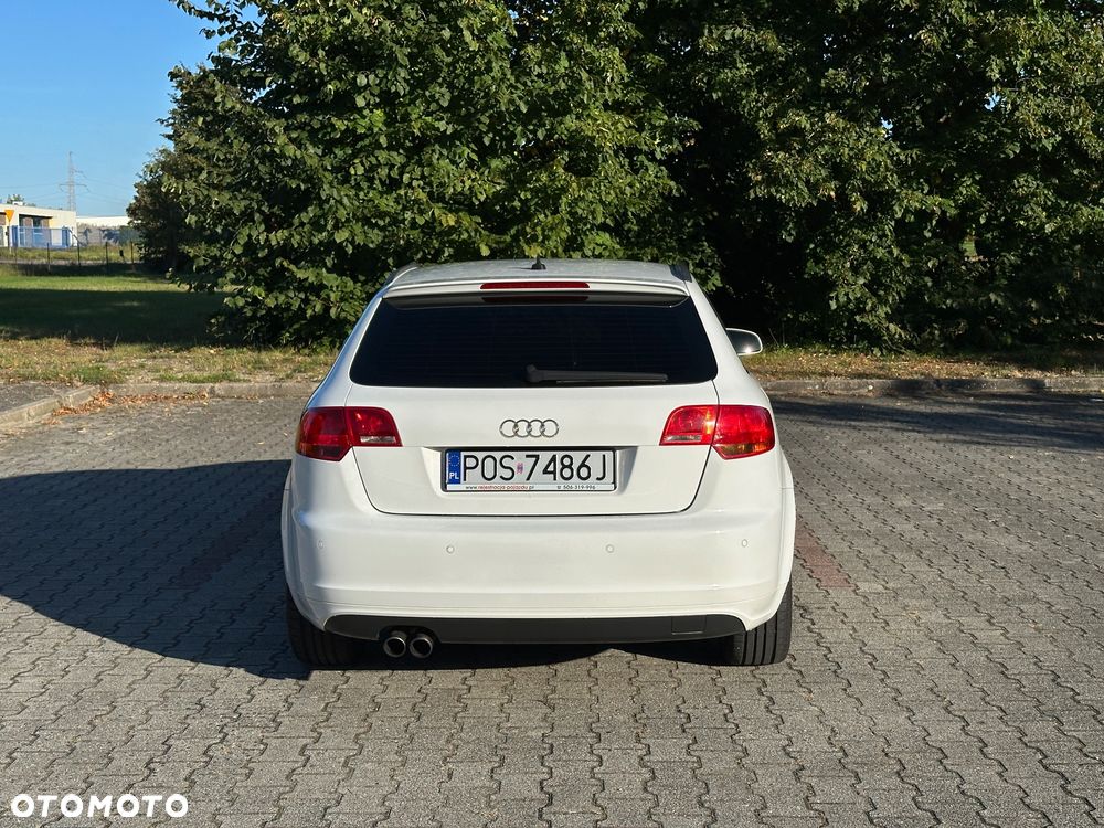 Audi A3 Sportback - 11