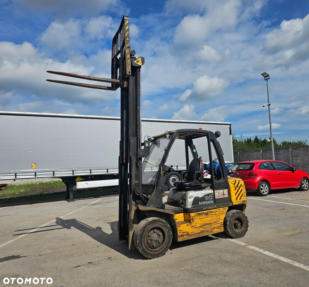 Nissan UGD 02A30PO / LPG / UDŻWIG 3000KG / MASZT 3.00M - 14