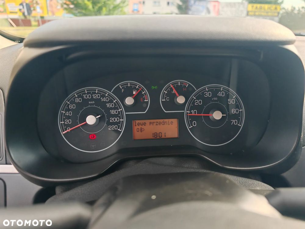 Fiat Grande Punto 1.4 8V Dynamic - 11