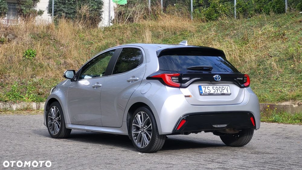 Toyota Yaris Hybrid 1.5 Executive - 31