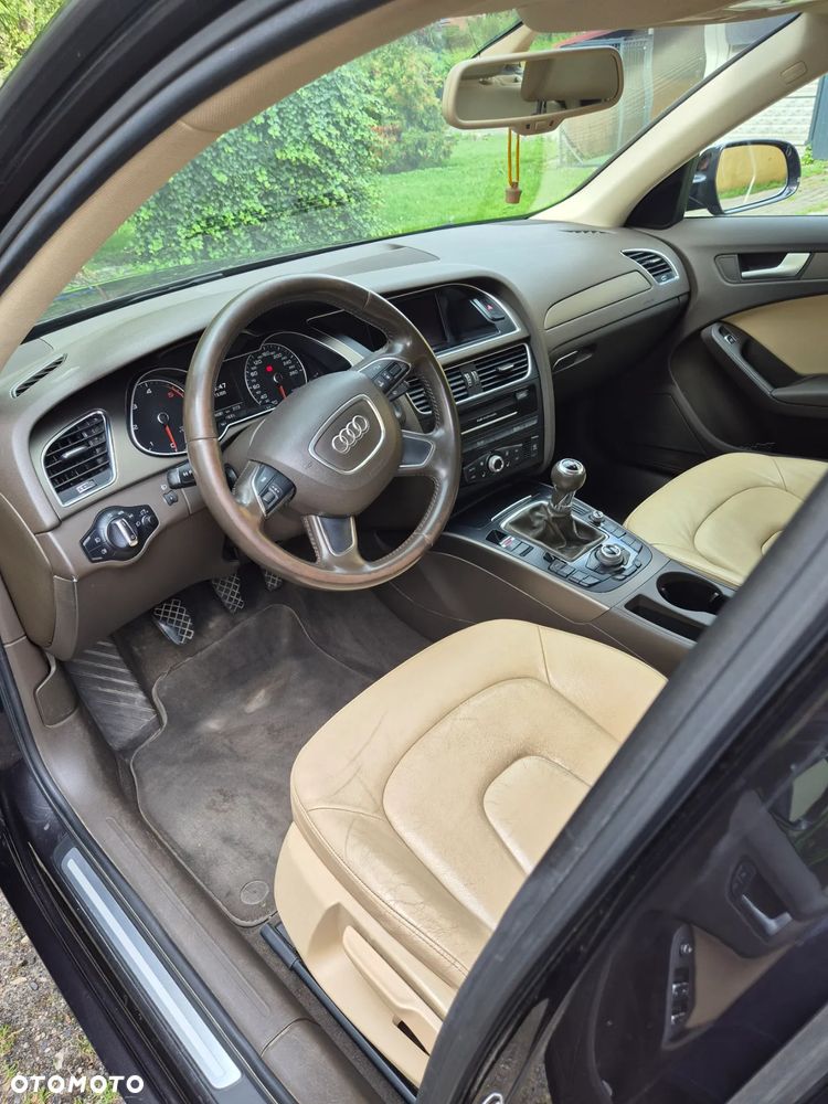 Audi A4 Avant - 15