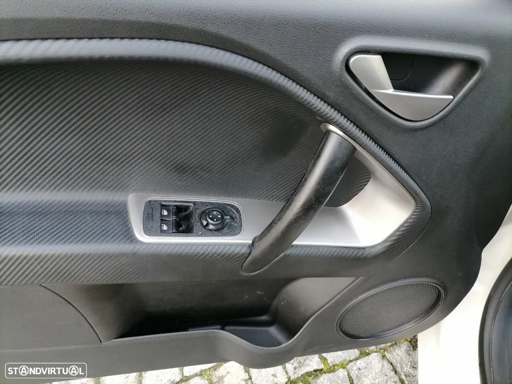 Alfa Romeo MiTo ver-1-3-jtdm-super - 17