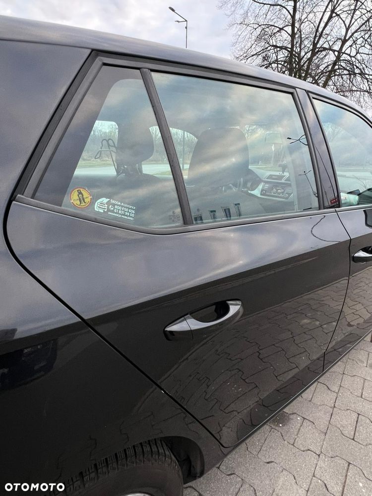 Skoda Fabia 1.0 TSI Ambition - 4