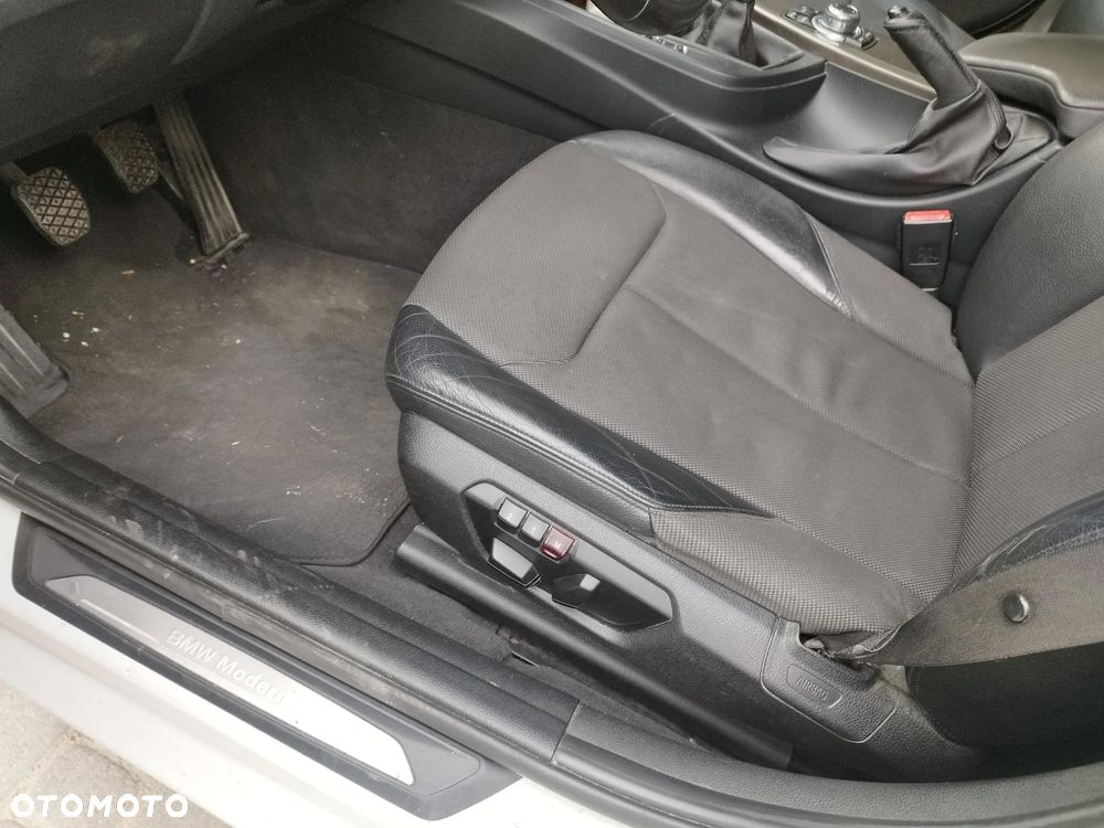 BMW Seria 3 320d Blue Performance Modern Line - 15