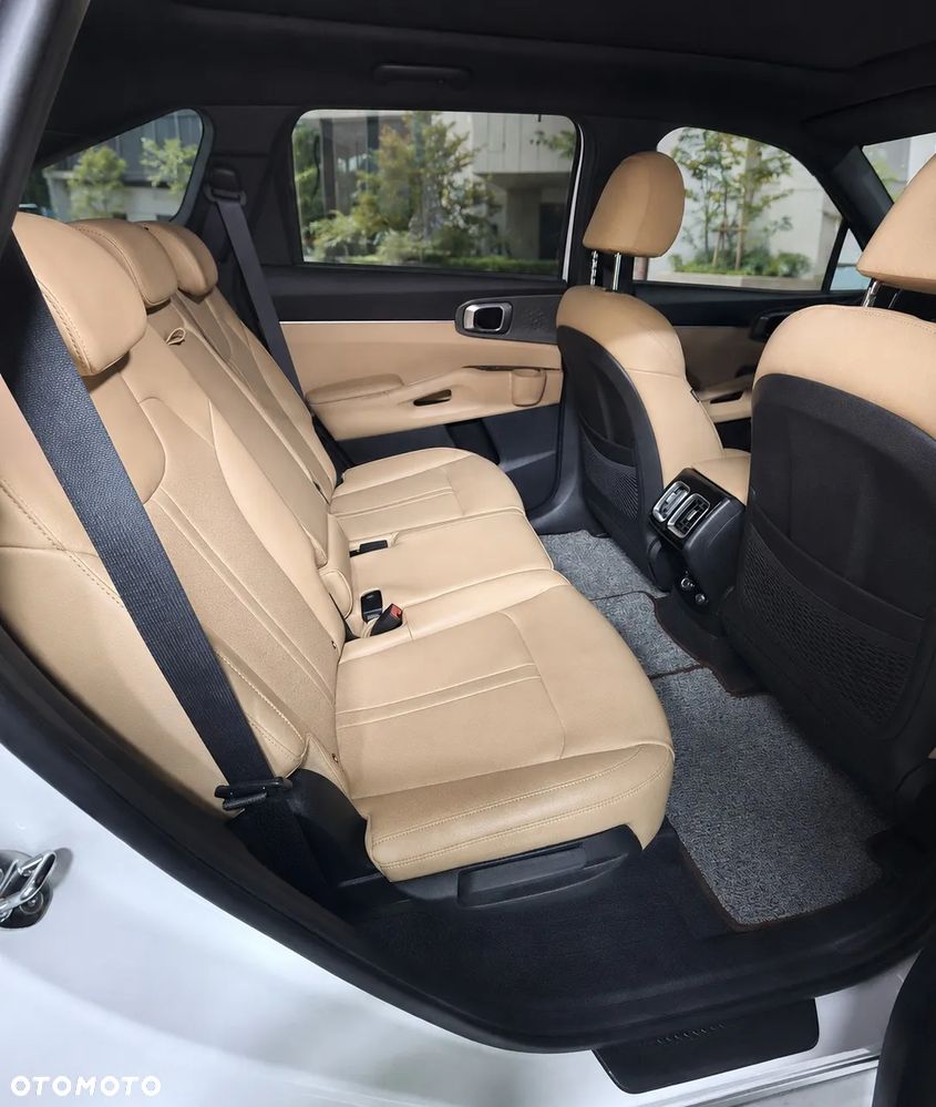 Kia Sorento 1.6 T-GDI HEV Prestige Line - 11