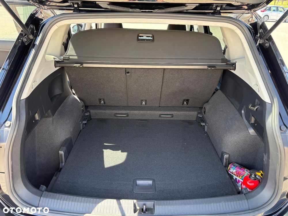 Volkswagen Tiguan 2,0 TSI OPF 4Motion DSG Life - 25