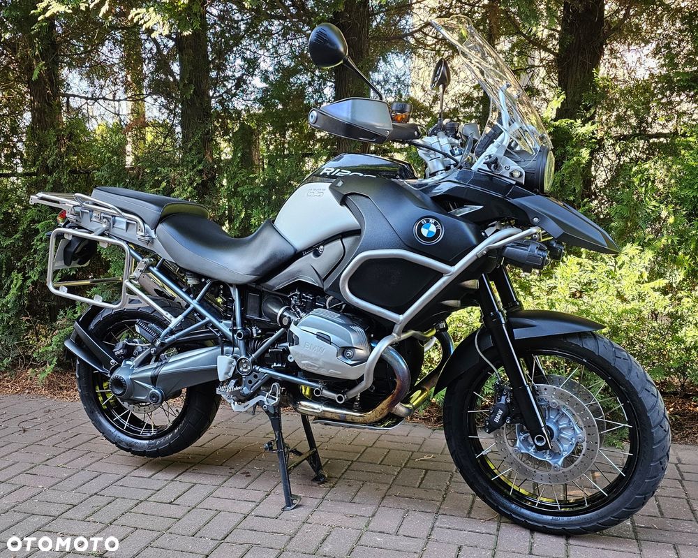 BMW R - 1