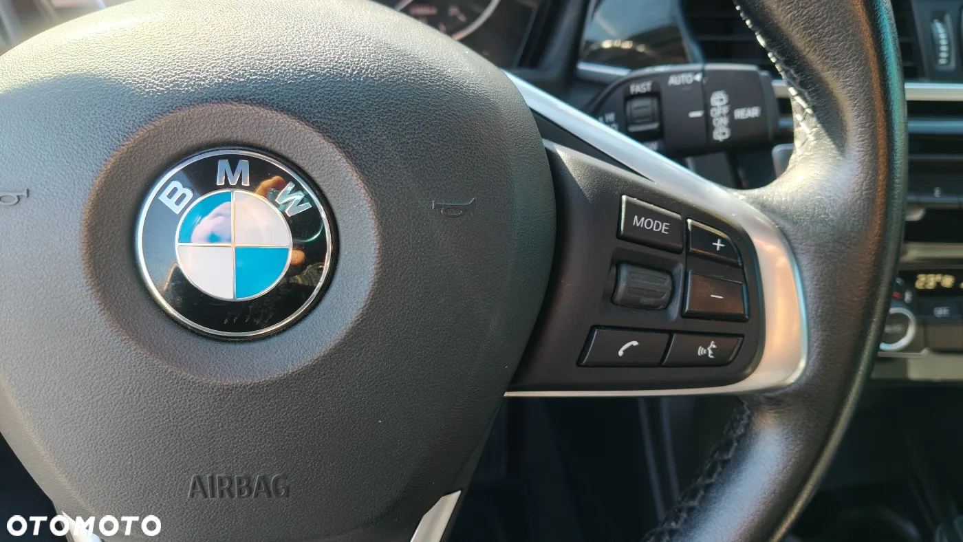 BMW X1 xDrive25i Sport Line - 30