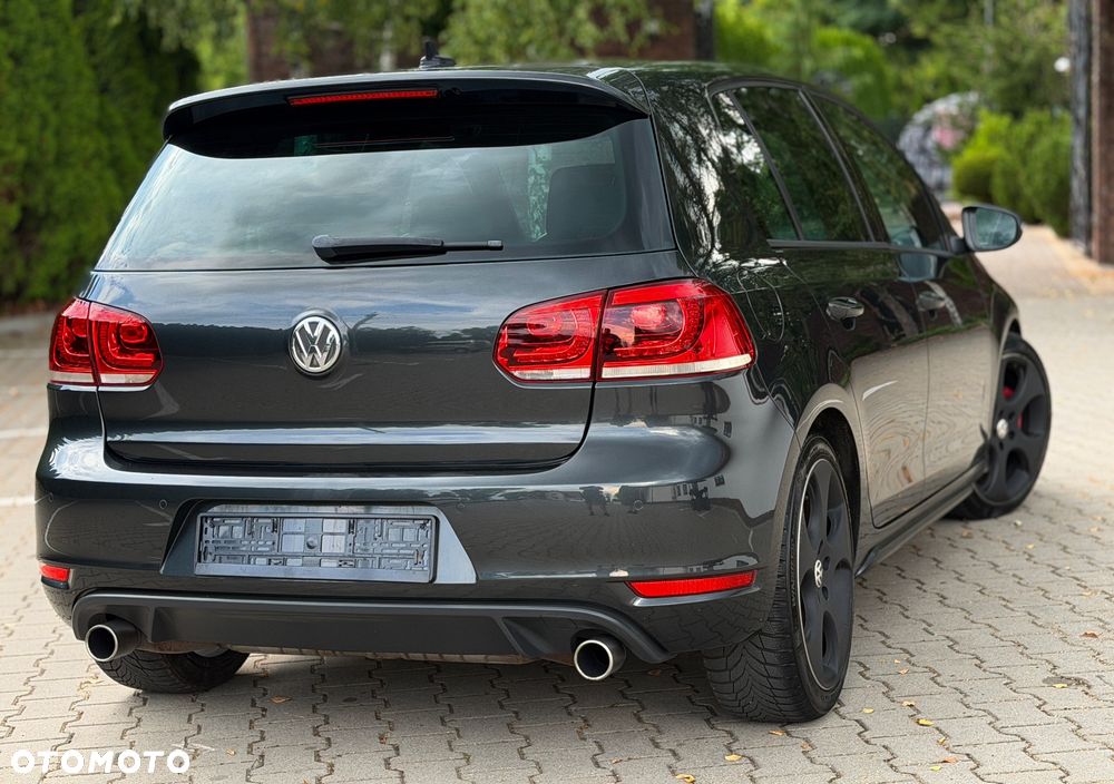Volkswagen Golf 2.0 GTI - 26