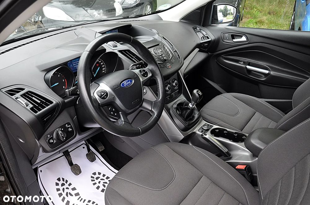 Ford Kuga - 15