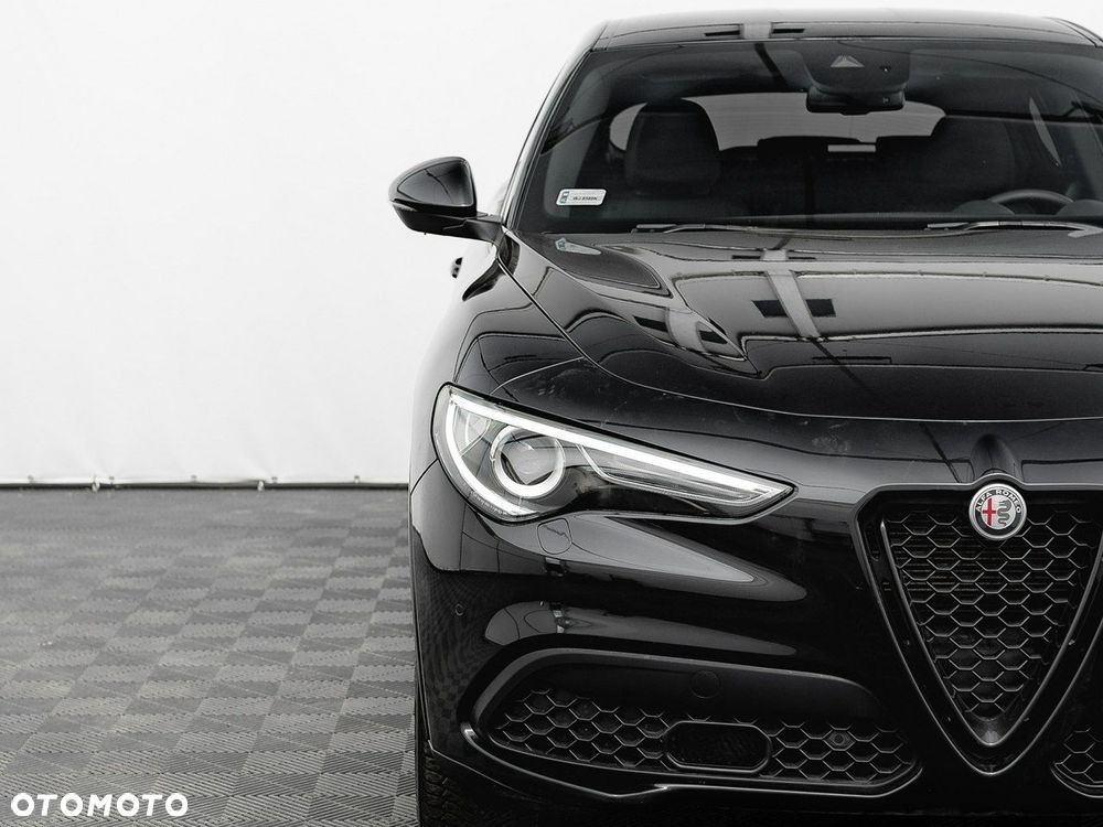 Alfa Romeo Stelvio 2.0 Turbo Sprint Q4 - 9