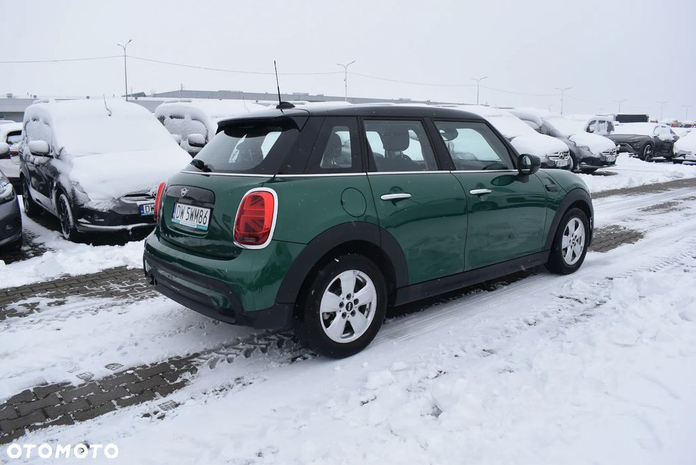 MINI Cooper Standard - 6