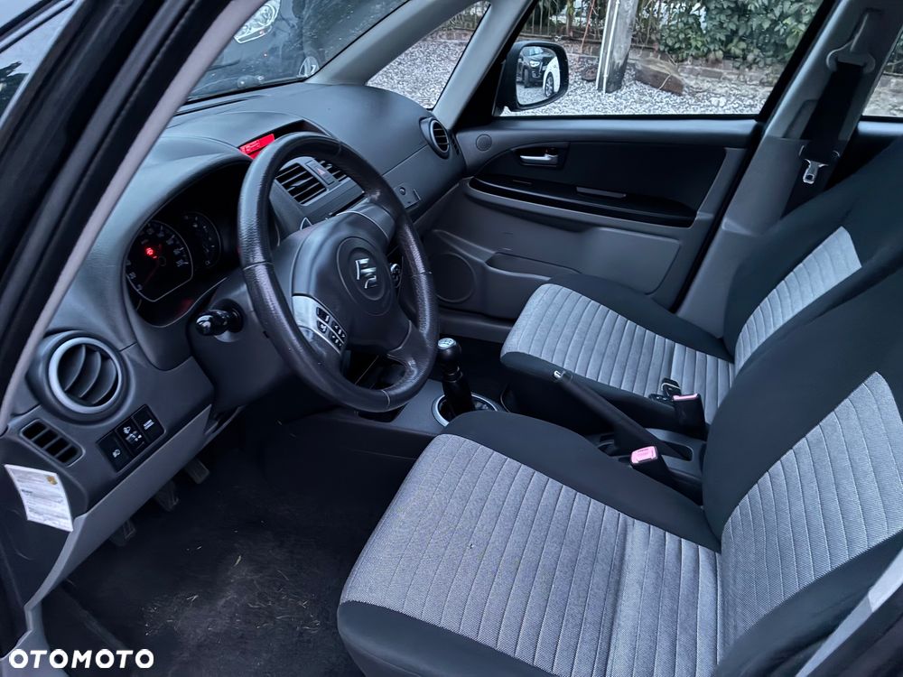 Suzuki SX4 1.6 VVT 4x2 Comfort - 9