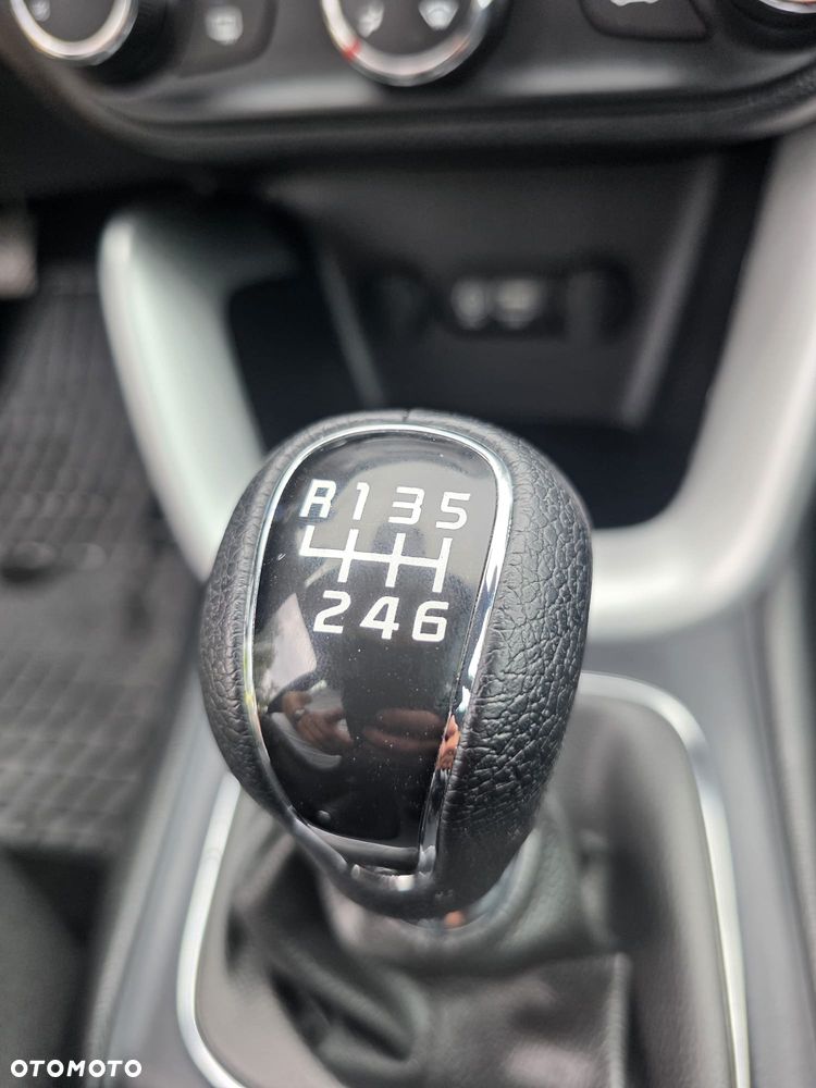 Kia Ceed 1.4 L - 10