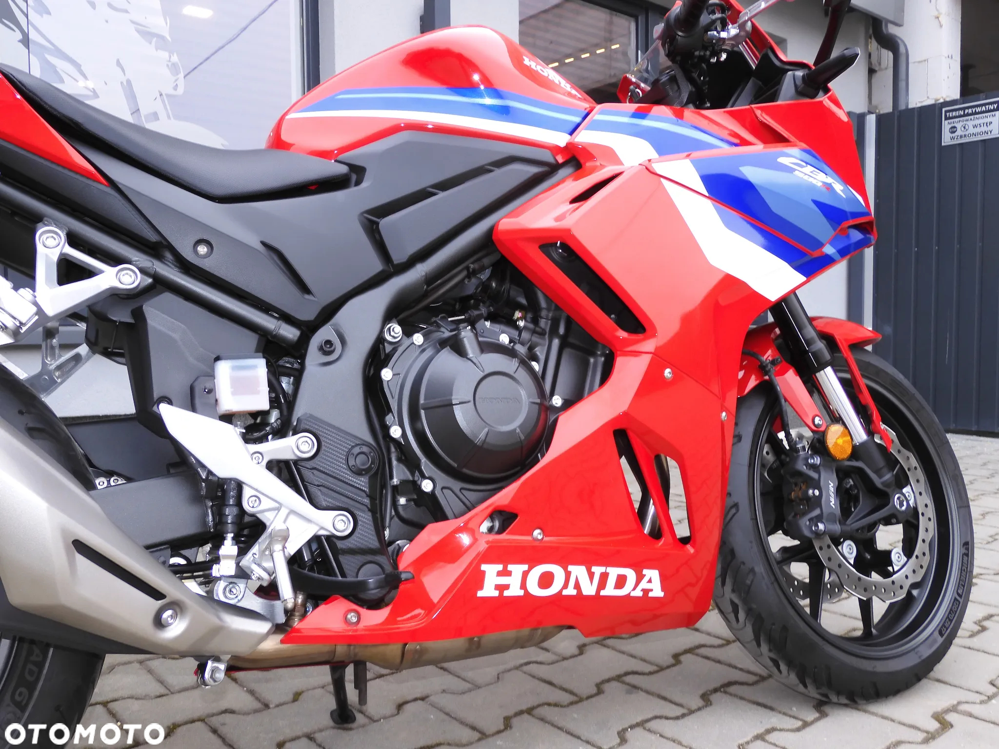 Honda CBR - 18