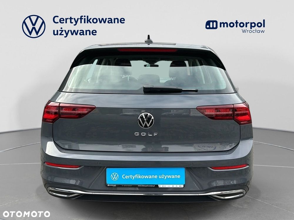 Volkswagen Golf - 18