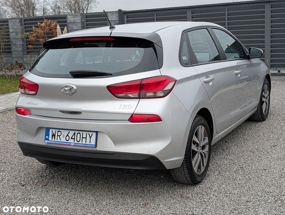 Hyundai i30 1.4 Classic + - 7