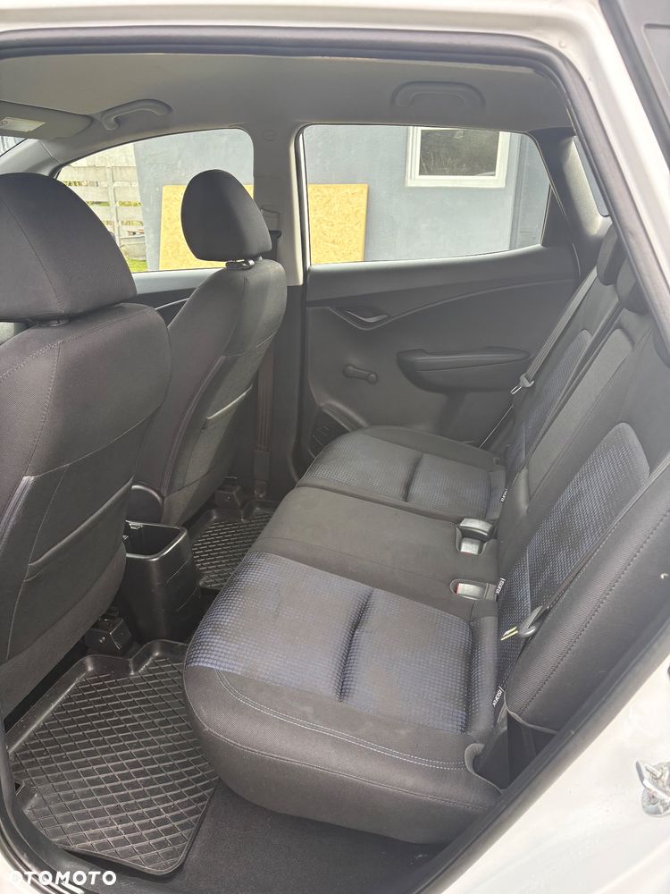 Hyundai ix20 1.4 Classic - 9