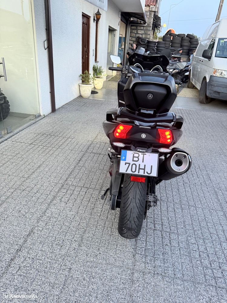 Yamaha TMAX - 5