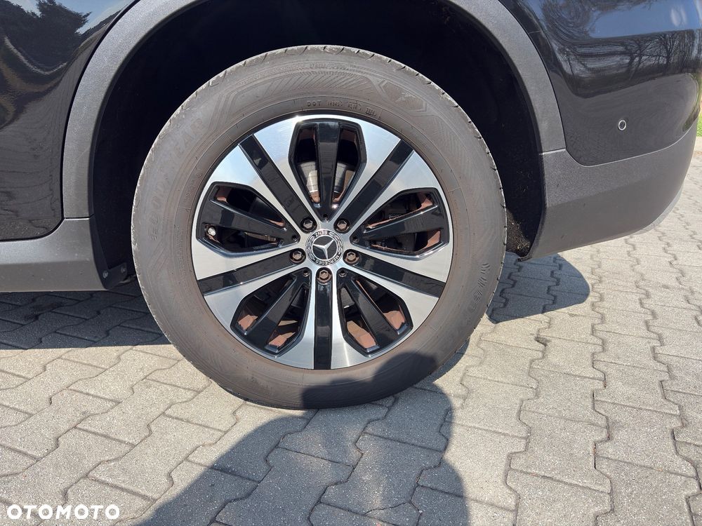 Mercedes-Benz GLC - 11
