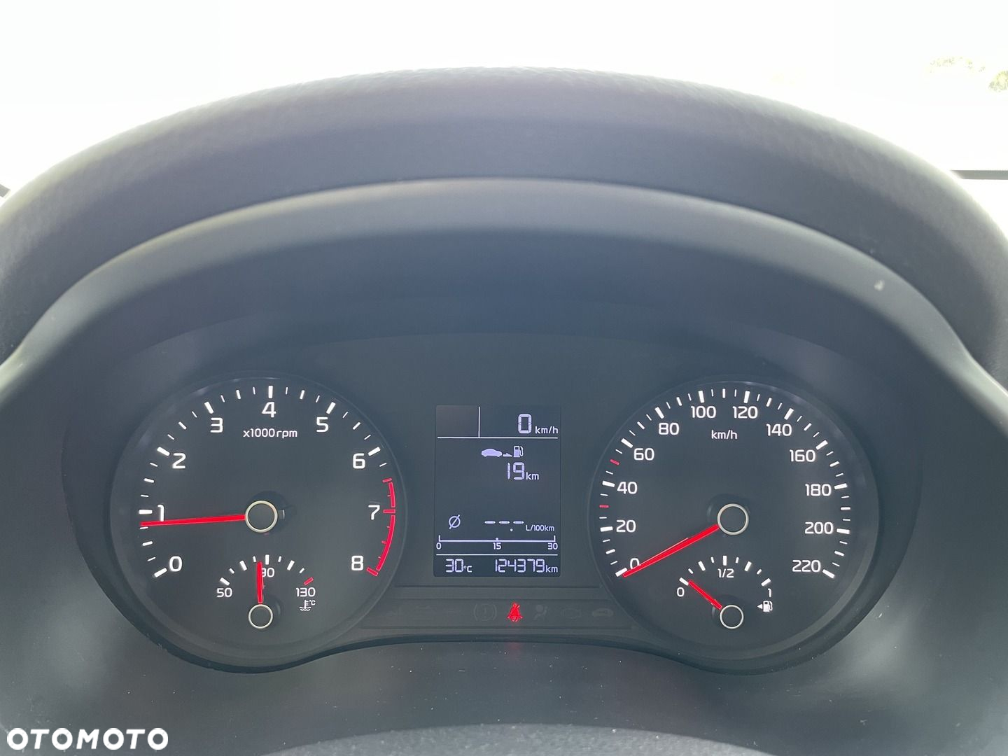 Kia Stonic 1.4 L - 16