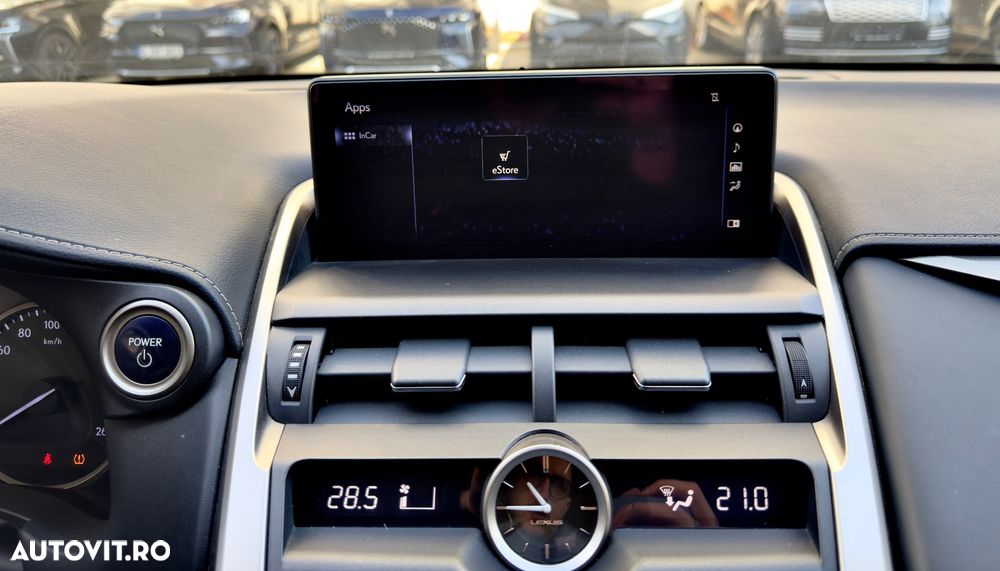 Lexus Seria NX 300h Executive Line - 16