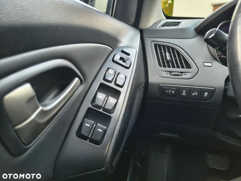Hyundai ix35 - 14
