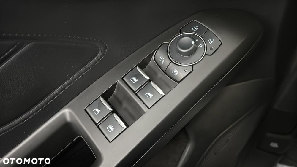Ford Focus 1.0 EcoBoost mHEV Titanium X - 31