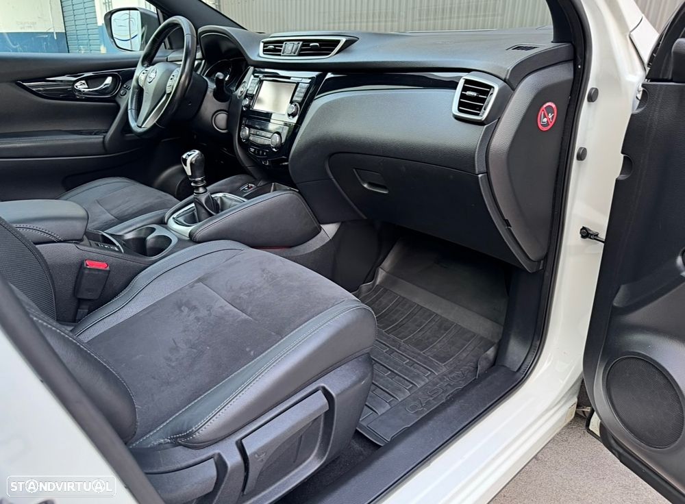 Nissan Qashqai 1.5 dCi N-Connecta - 16