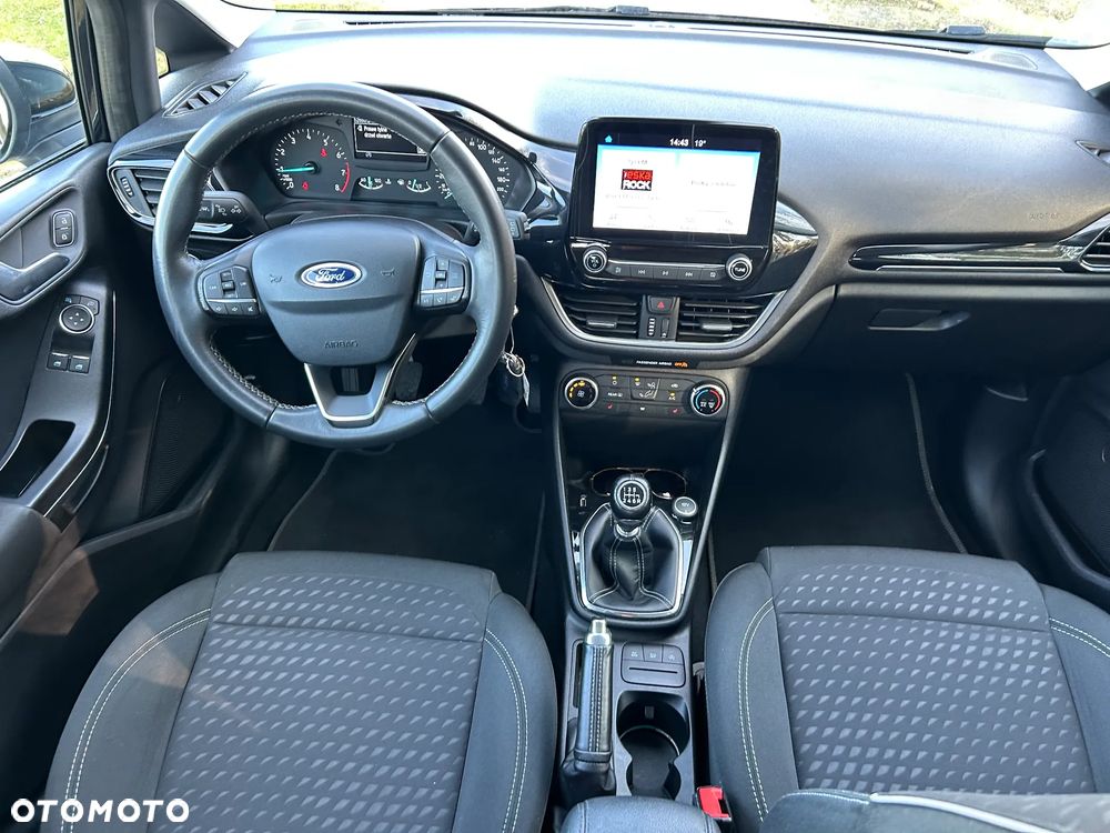 Ford Fiesta 1.0 EcoBoost S&S TITANIUM - 11