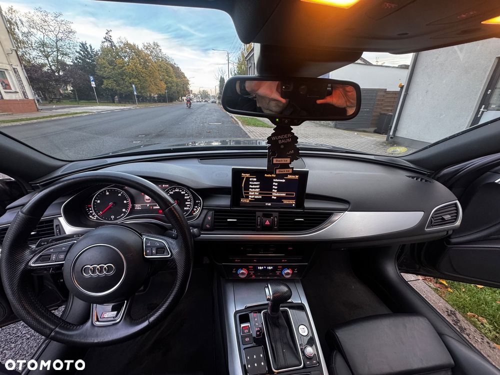 Audi A6 Avant 2014 photo 2