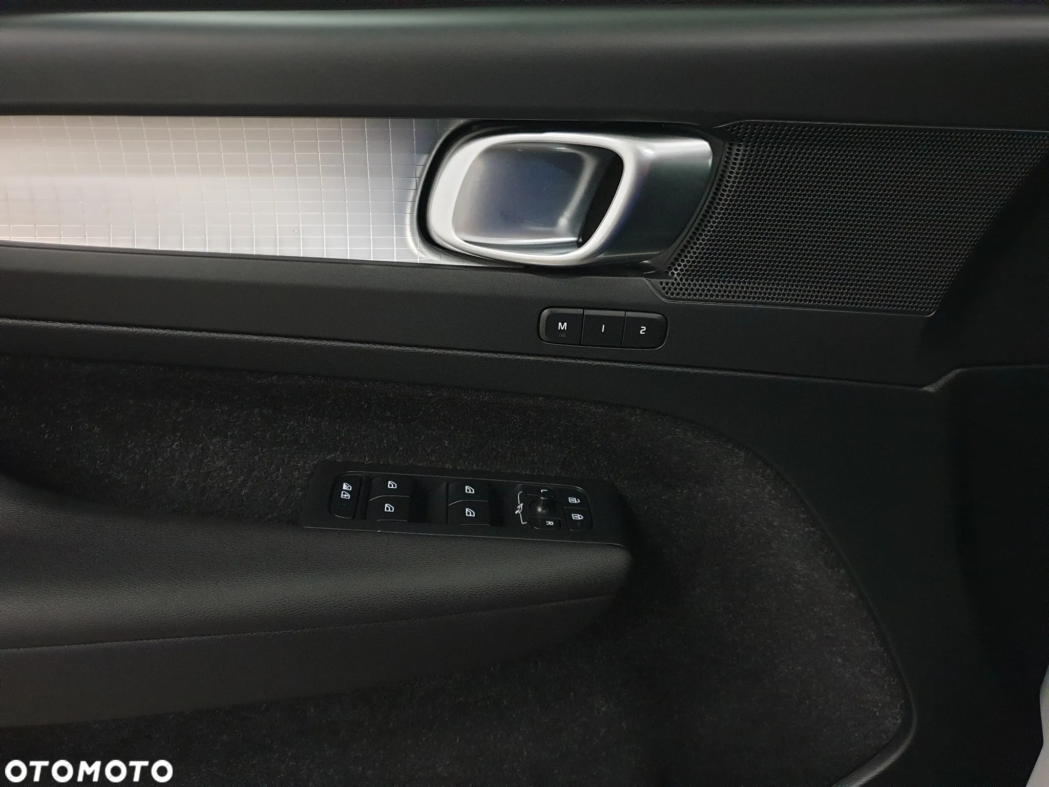 Volvo XC 40 D3 R-Design - 11