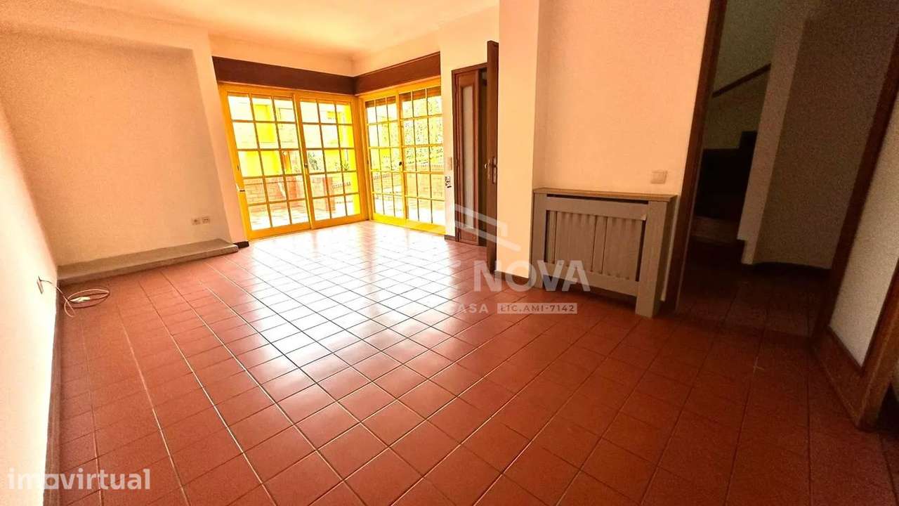 Arrenda-se Moradia T3 Renovada em Vila Boa, Santa Maria da Feira - Grande imagem: 3/26