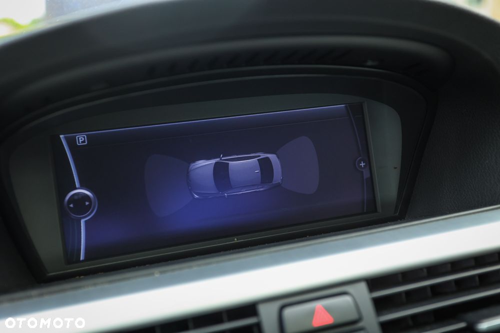 BMW Seria 3 320d xDrive DPF - 30