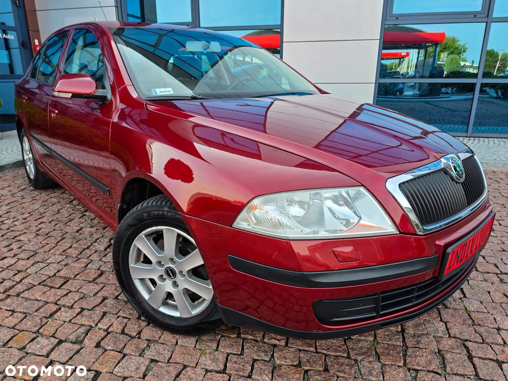 Skoda Octavia 1.6 Ambiente - 3