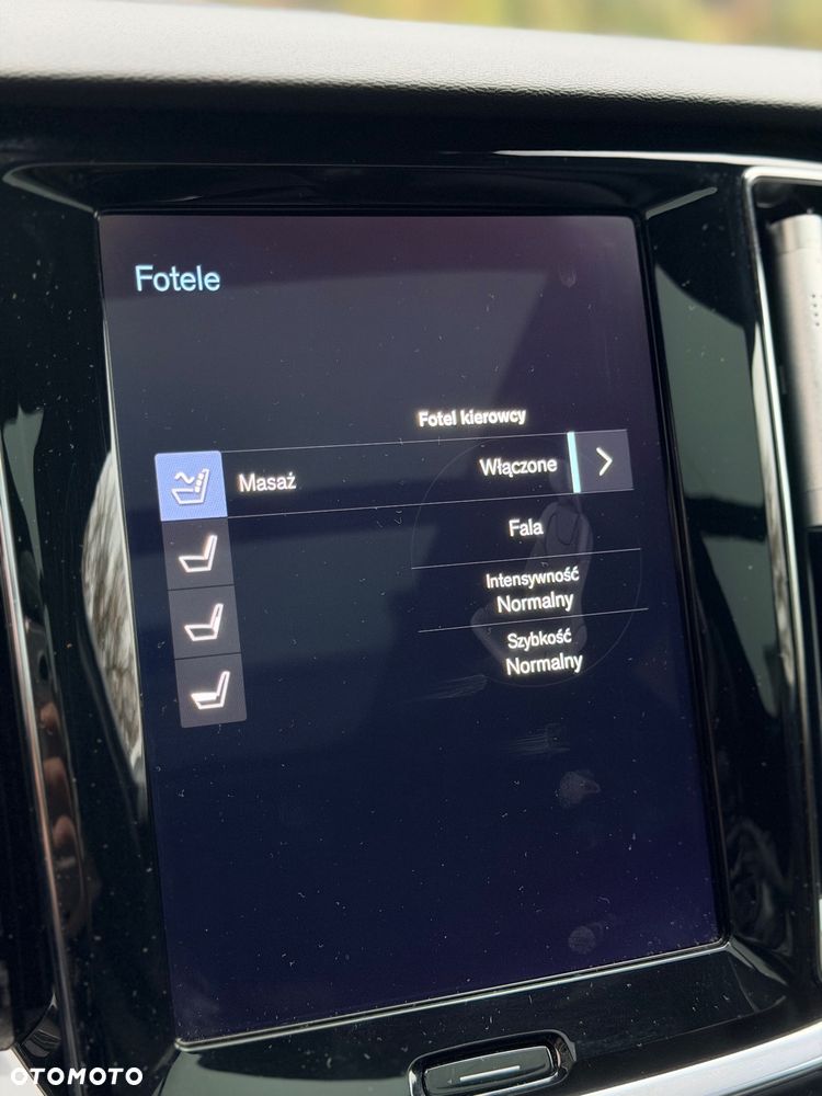 Volvo V60 T8 AWD Twin Engine Geartronic Inscription - 17