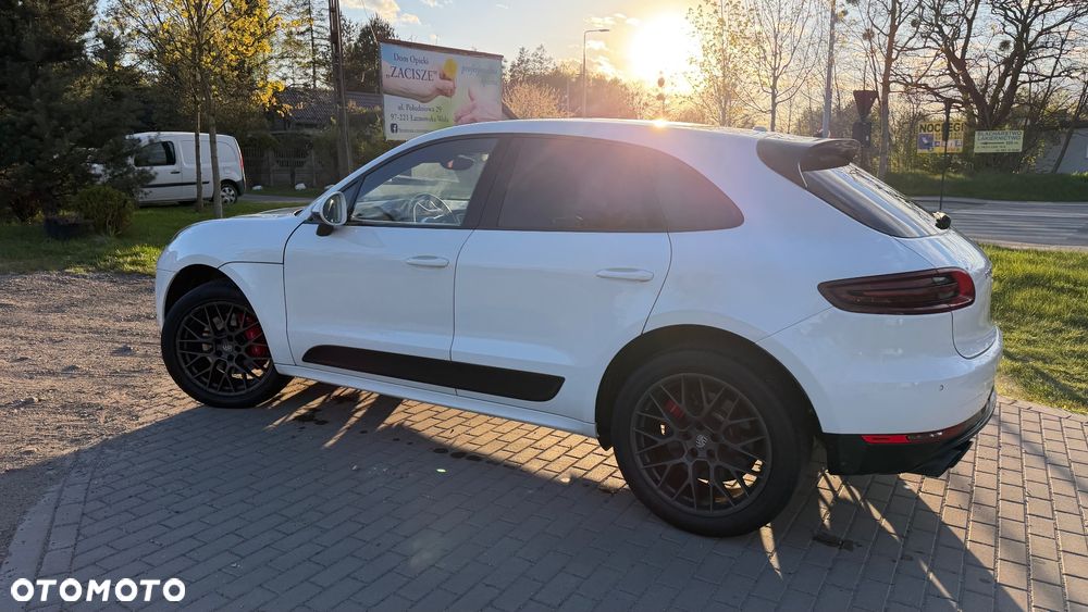 Porsche Macan Turbo Performance - 26