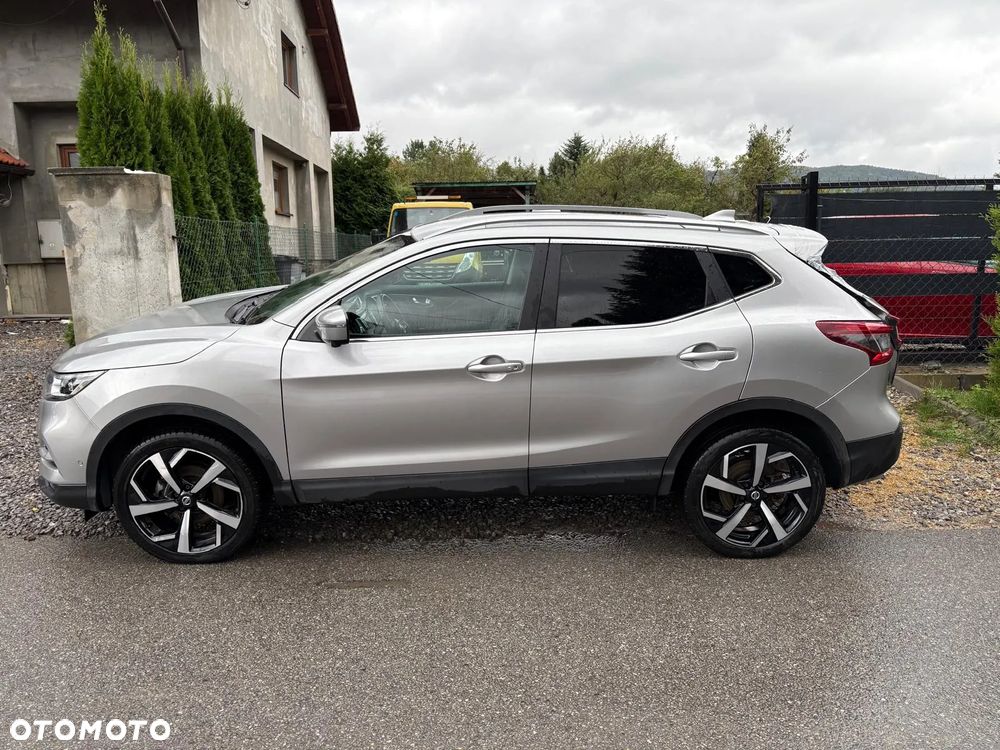 Nissan Qashqai 1.2 DIG-T Tekna EU6 - 16