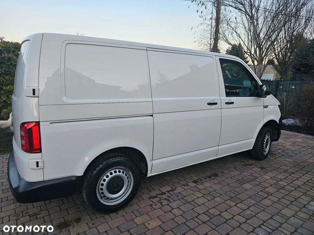 Volkswagen Transporter T6 - 11